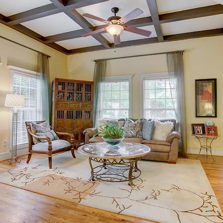 Sleeps16, Spacious Home, Close To Downtown, Beltline, And Walk To Restaurants, 75" Tv, 2 Person Jacuzzi, Ping Pong 애틀랜타 외부 사진
